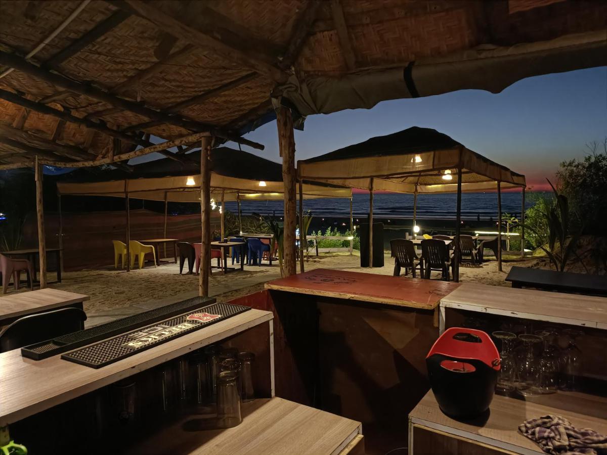 ארמבול Shantaram Beach Huts מראה חיצוני תמונה
